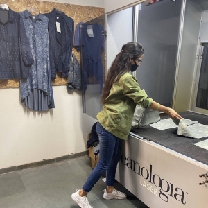 Jeanologia和印度AIE推出由女性运营的可持续精加工牛仔中心