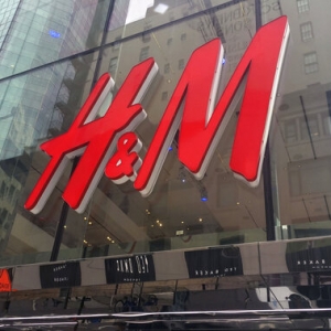 H&M修改后的“中国地图”又招致了越南的强烈反对